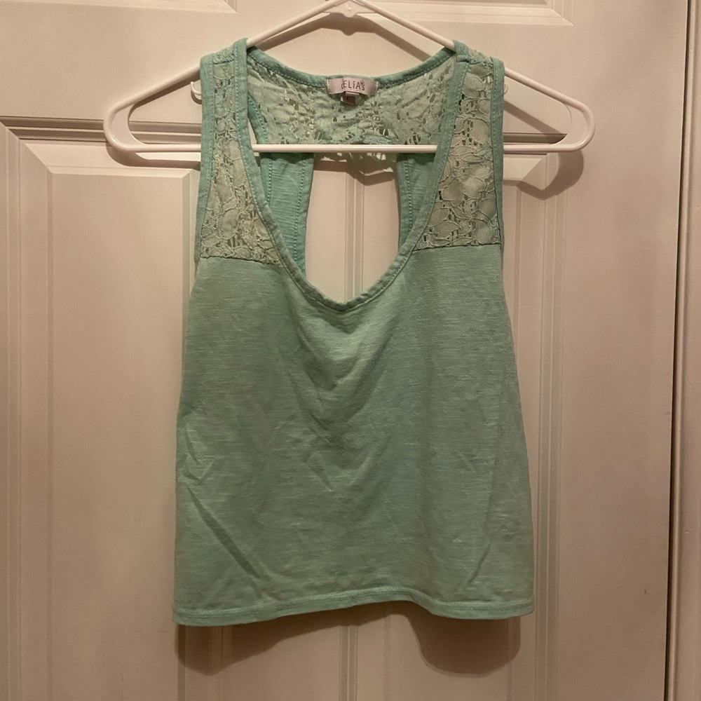 ✨5/$15✨ Crop top